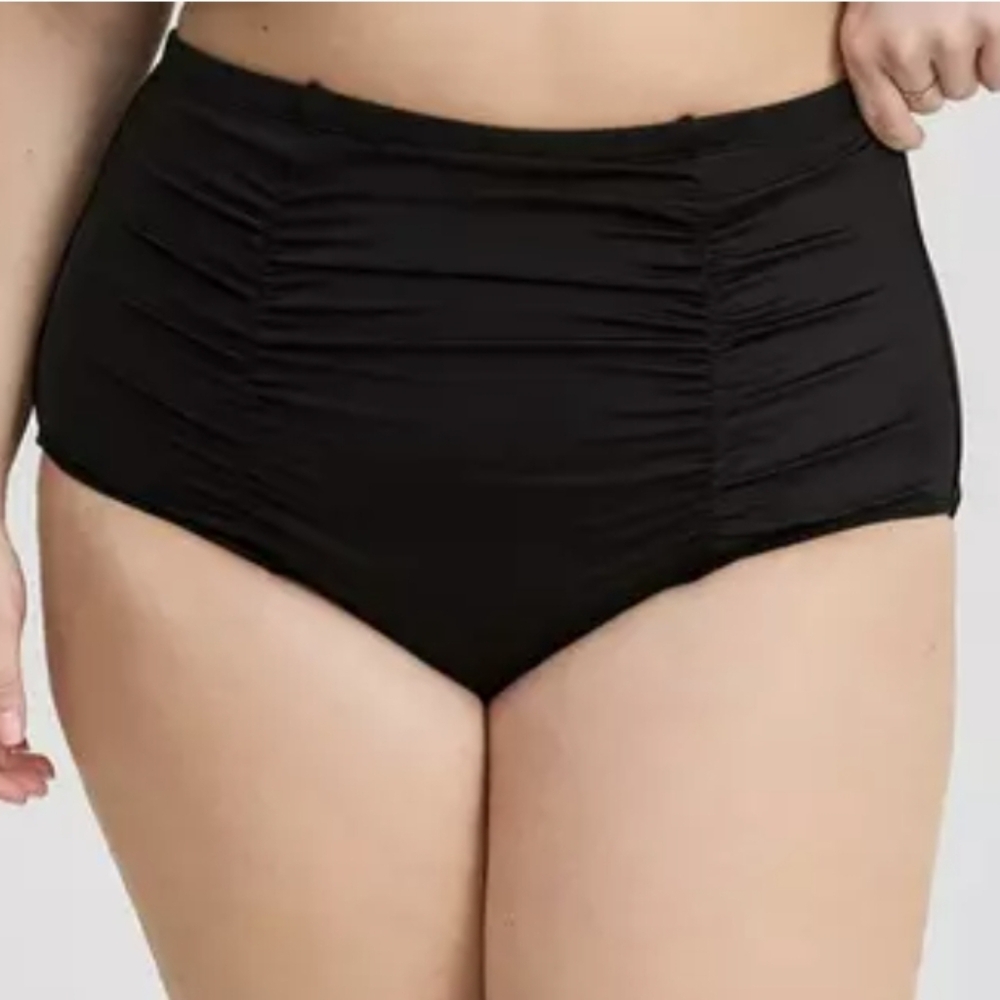 NWT Torrid Black High Rise Ruched Bikini Bottom